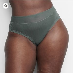 Set of Two Skims Summer Mesh briefs